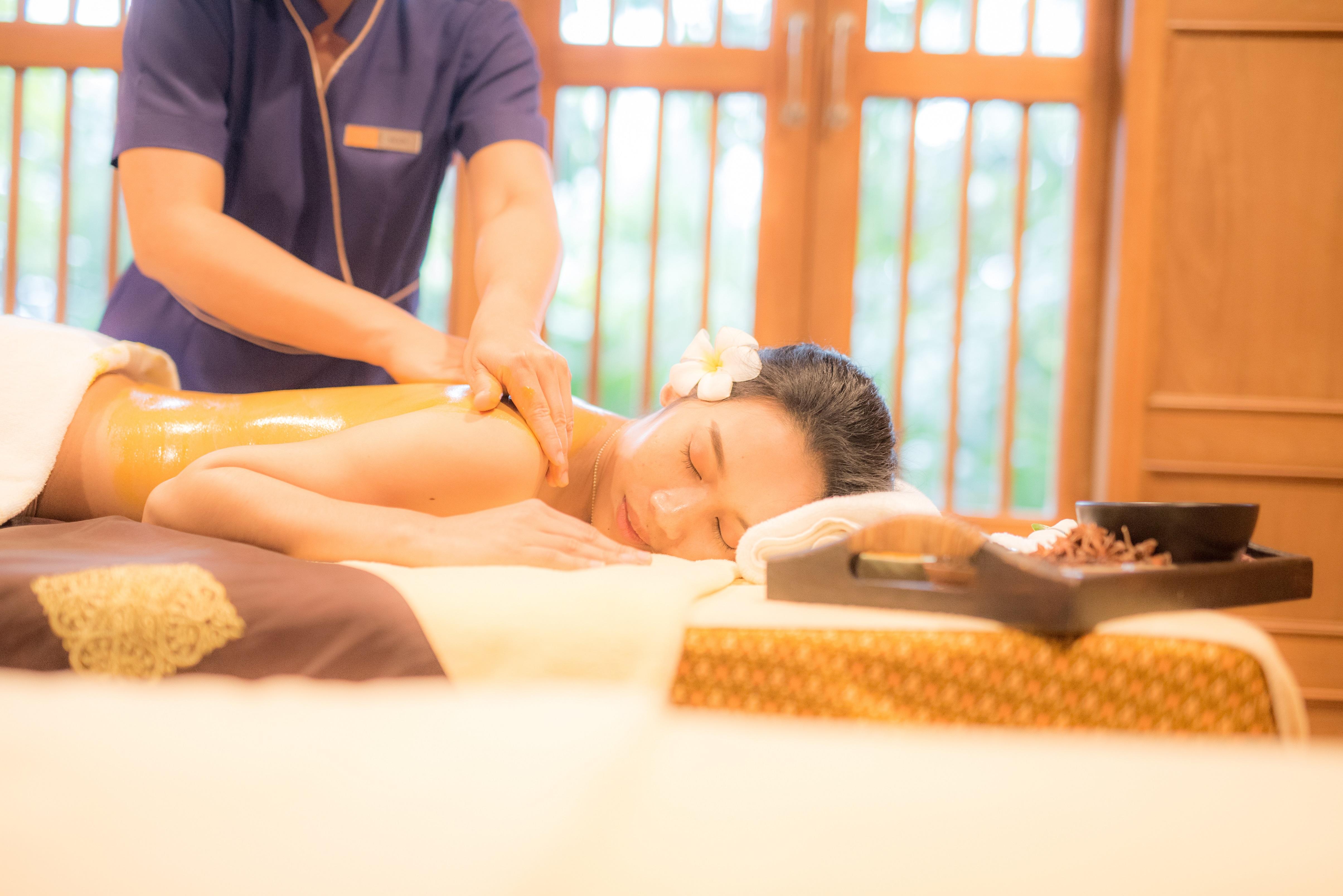 Holiday Inn Resort Krabi Ao Nang Beach By Ihg Bagian luar foto