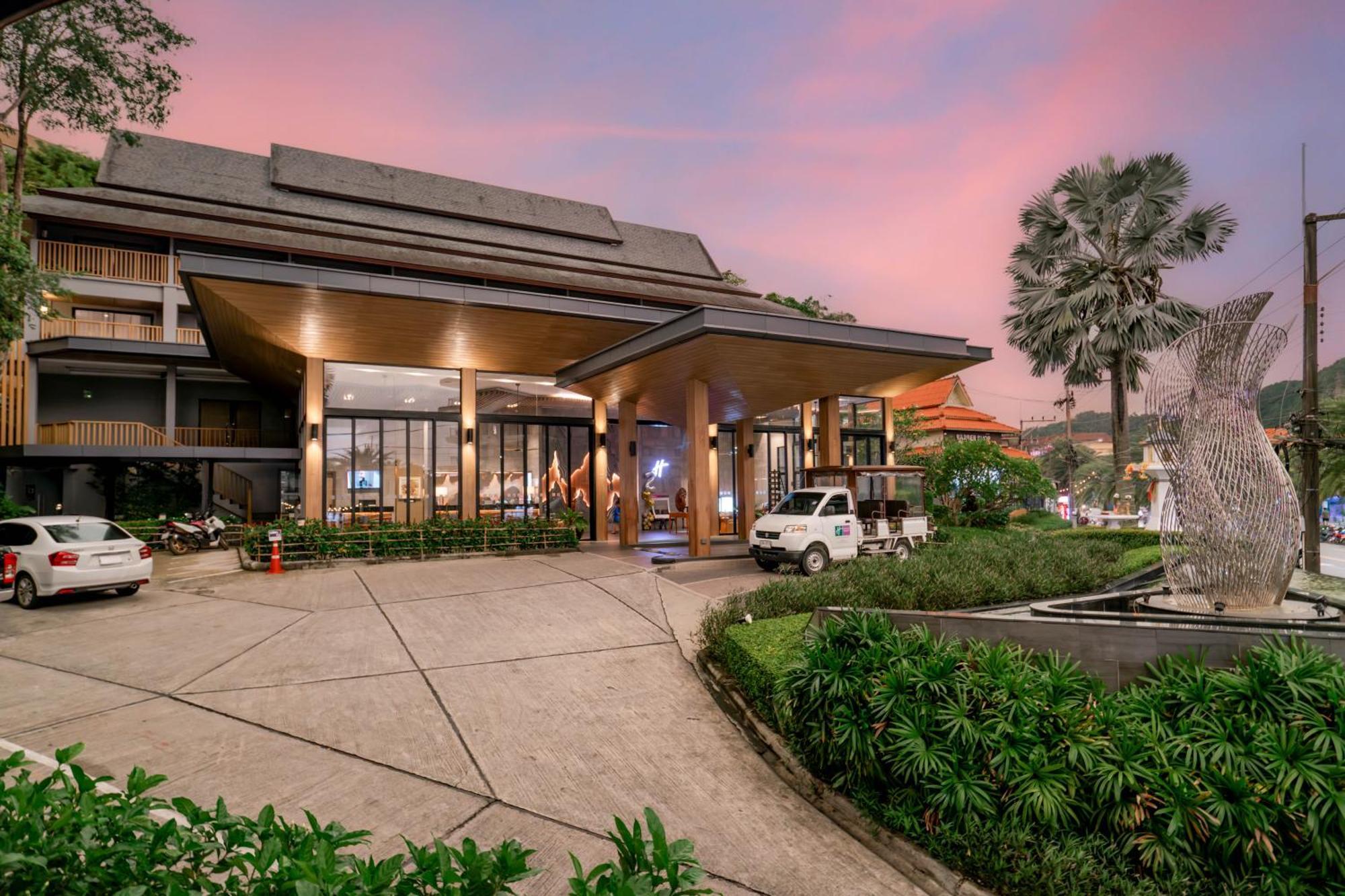 Holiday Inn Resort Krabi Ao Nang Beach By Ihg Bagian luar foto