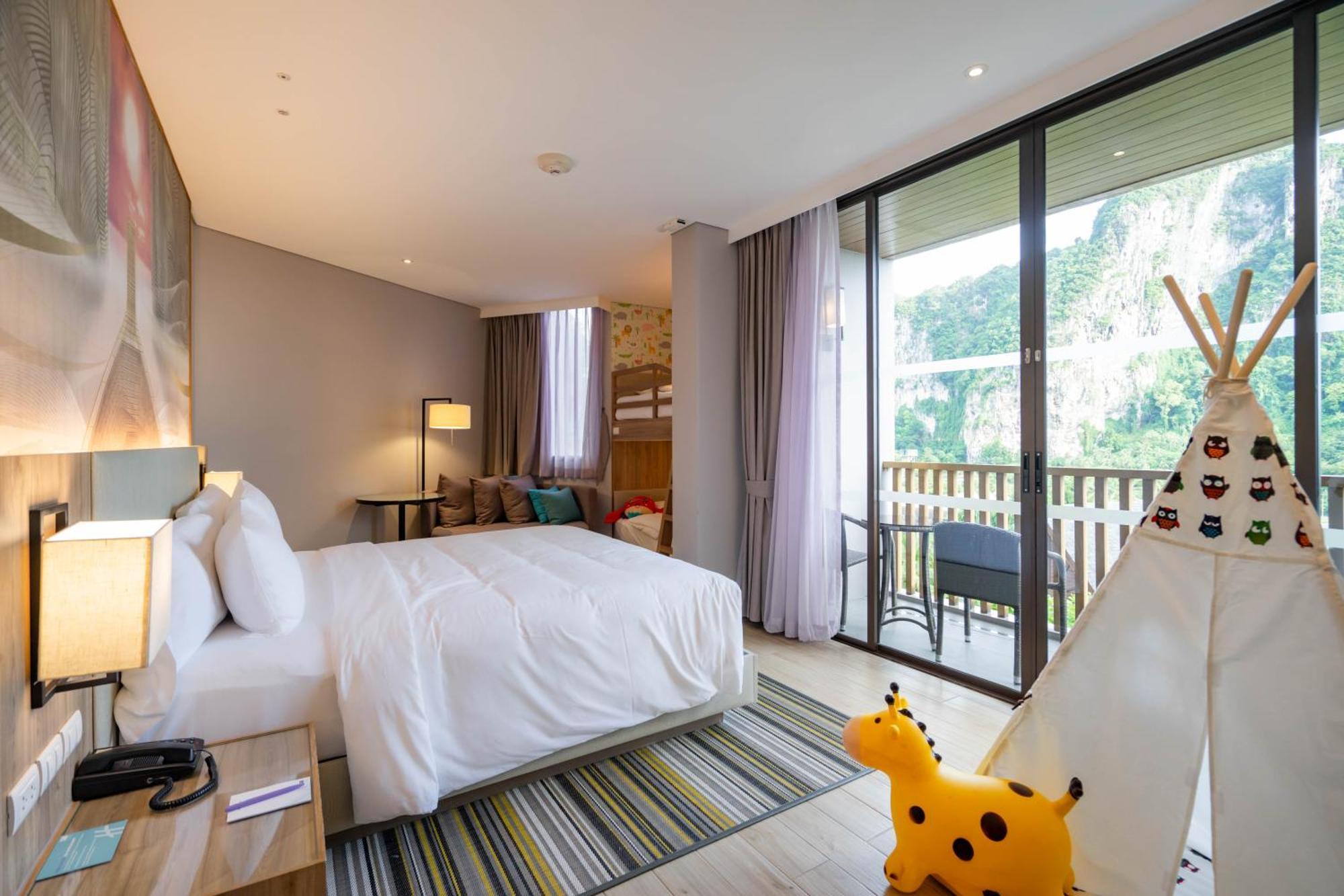 Holiday Inn Resort Krabi Ao Nang Beach By Ihg Bagian luar foto