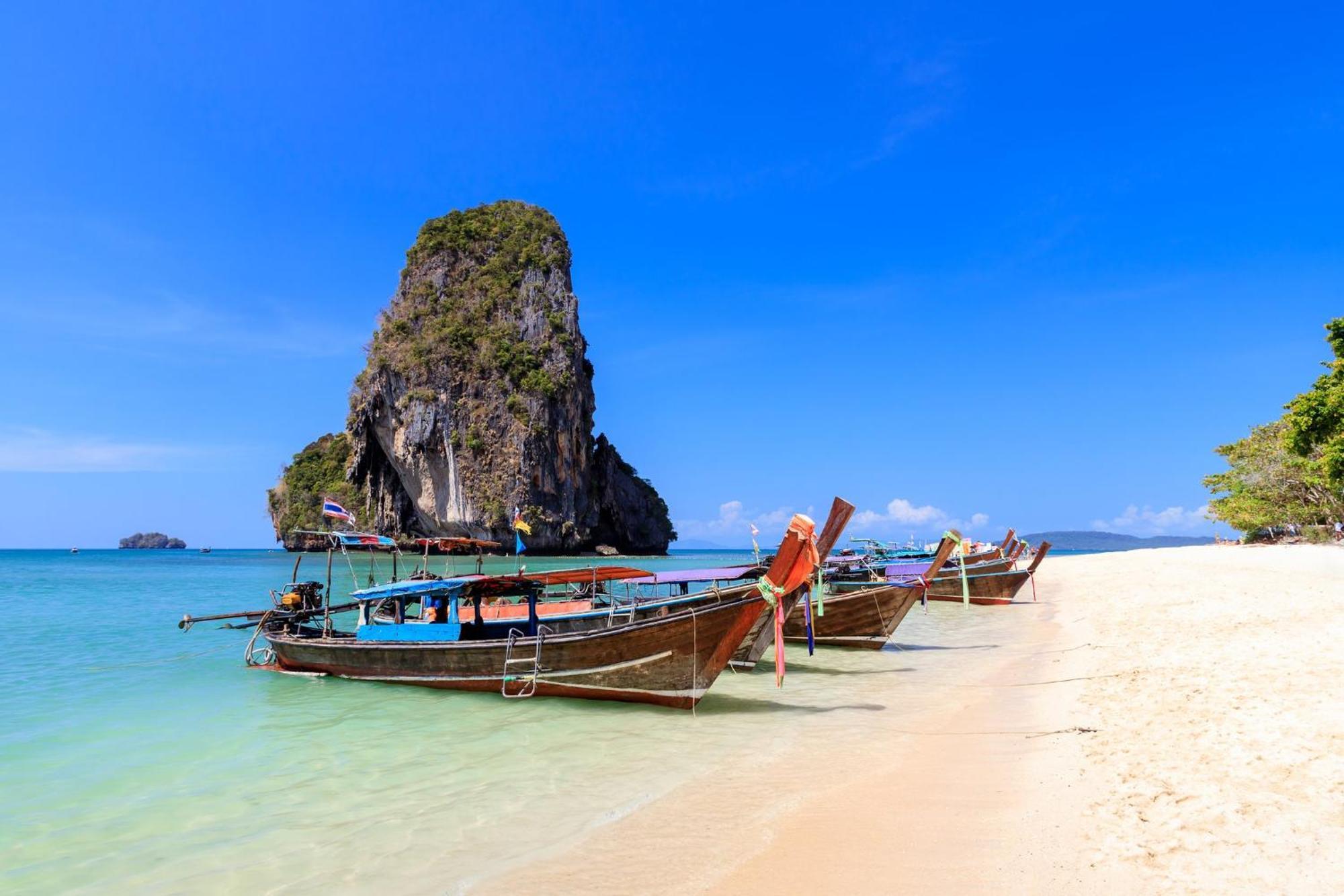 Holiday Inn Resort Krabi Ao Nang Beach By Ihg Bagian luar foto