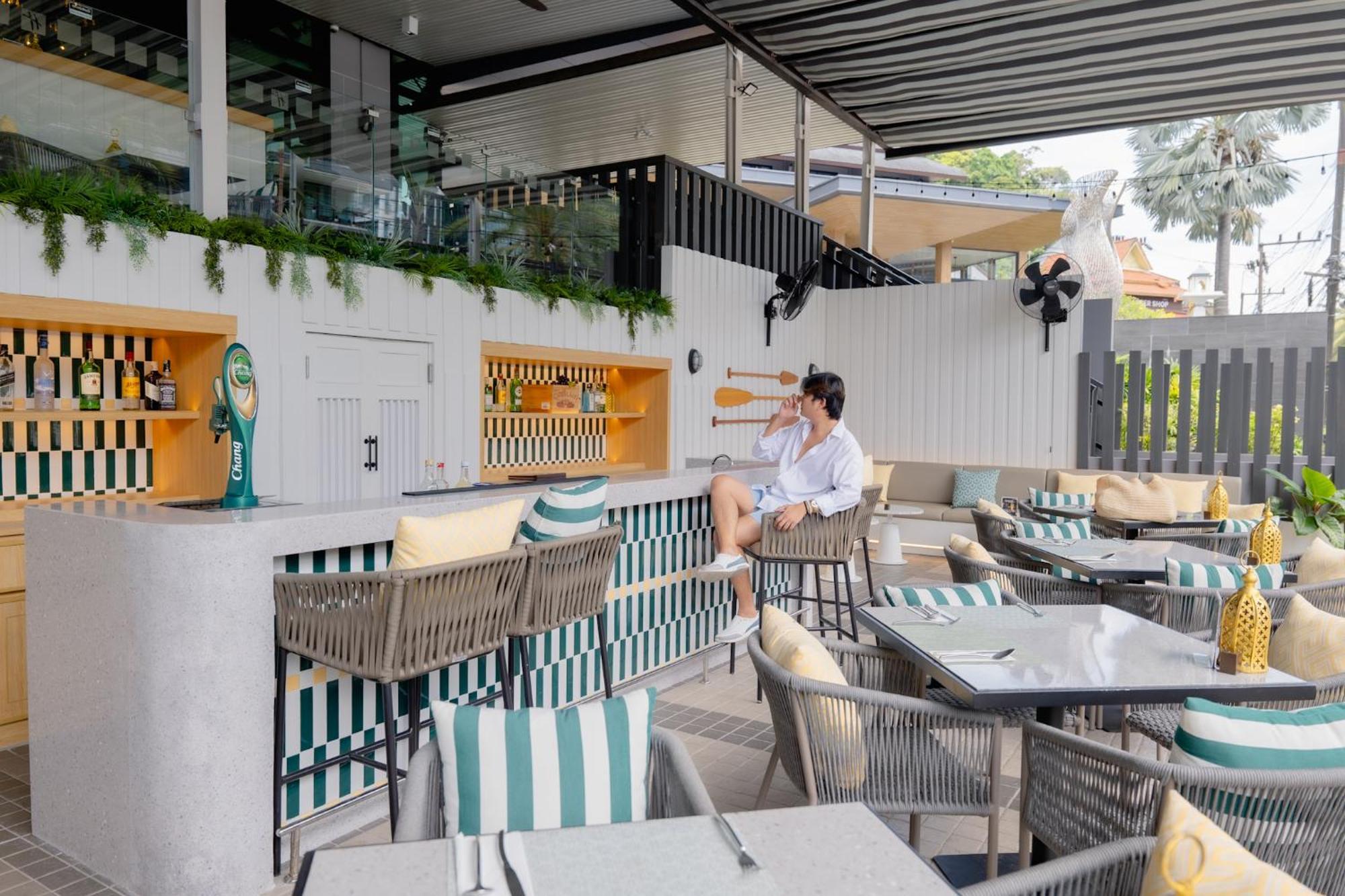 Holiday Inn Resort Krabi Ao Nang Beach By Ihg Bagian luar foto